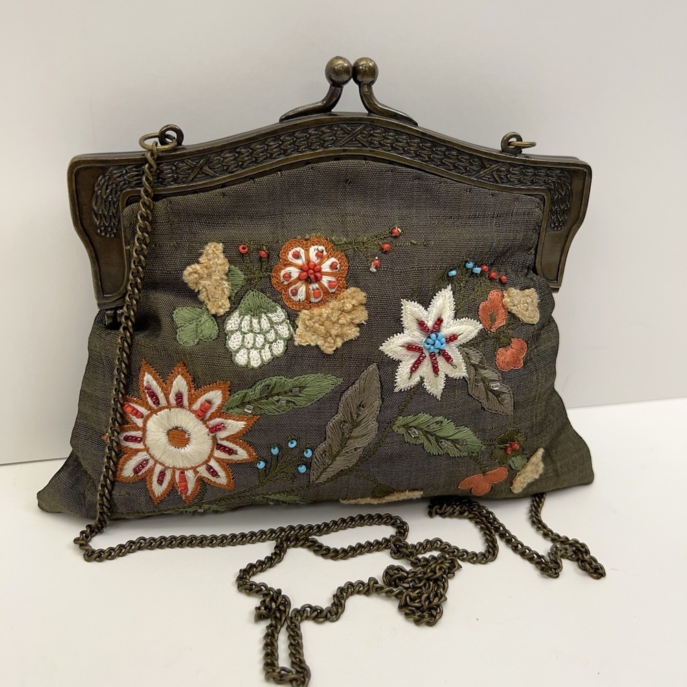 VINTAGE Silk Crossbody Clutch Bag Floral Beaded Embroidery Brass Chain Kiss Lock